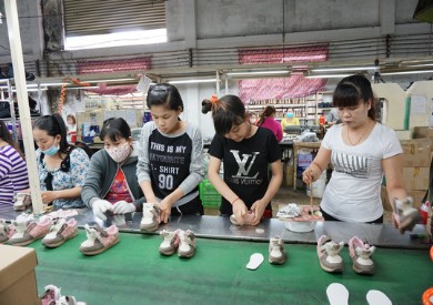 Thay đổi công việc phải ký phụ lục hoặc giao kết hợp đồng mới