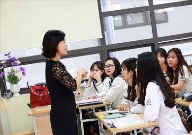 Sau 3 năm tự chủ, lương giảng viên đại học tăng vọt thế nào?
