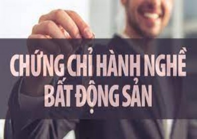 Môi giới bất động sản phải có chứng chỉ hành nghề và cung cấp đầy đủ thông tin liên quan