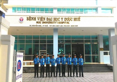 Đào tạo và cấp chứng nhận kỹ năng giao tiếp, ứng xử cho nhân viên bảo vệ, nhân viên vệ sinh, trông giữa xe