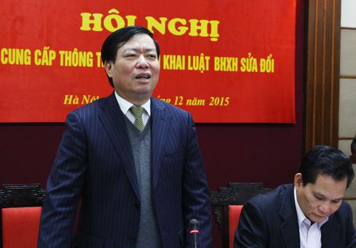 Thứ trưởng Lao động: 'Đổi mức đóng bảo hiểm là cuộc cách mạng lớn'